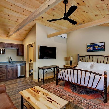 The Lodge By Sunapee Stays 외부 사진